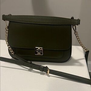 Kate Spade Green Shoulder Bag with Chain Detail